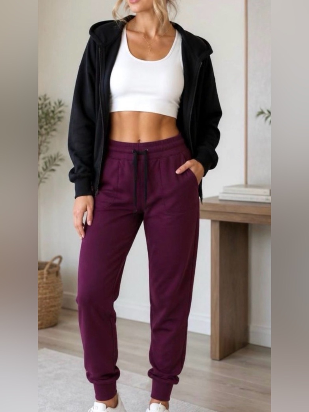 Zyia Plum Unwind Joggers 
Size medium New